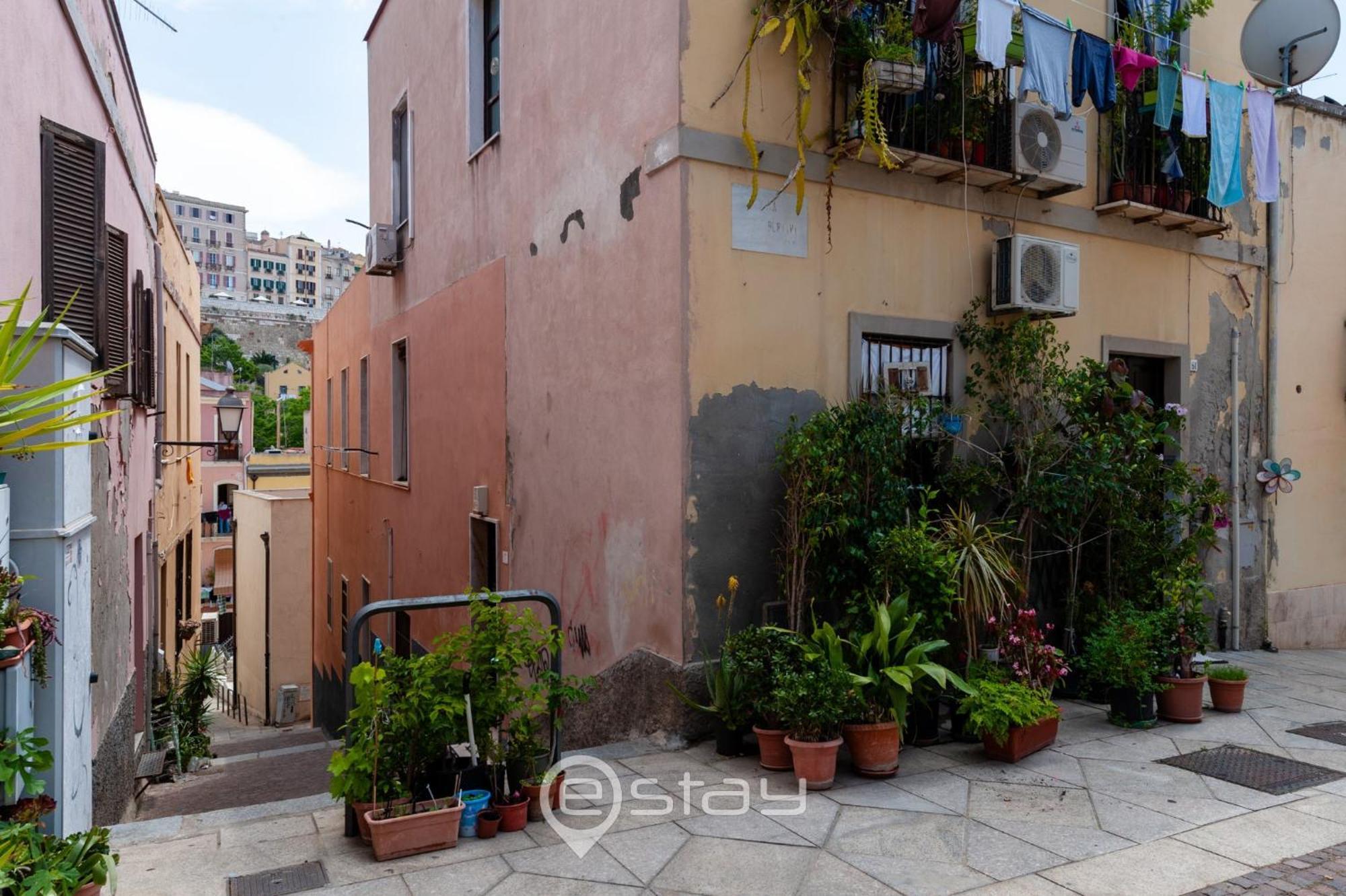 Apartamento Charm In Siotto Pintor Cagliari Exterior foto